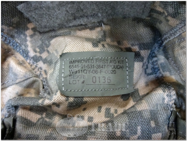US Armee improved first aid kid pouch + Einsatz (insert) Molle II ACU AT Camo - Erste Hilfe Tasche