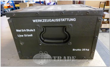 BW Werkzeugausstattung LKW 5t TMIL MD Motor Zyl-Kopf MES 2 in Holz Transportkiste