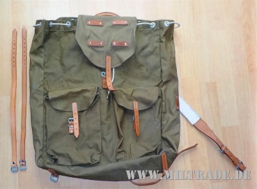 BW großer Rucksack Leinen oliv 'Wehrmacht M31 gleich' inkl. 2 Packriemen. Leicht gebrauchter Lagerbestand